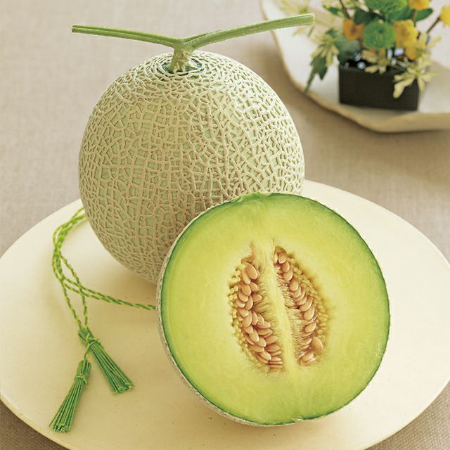 マスクメロン(桐箱)1個入(約1.4kg) No28 | 銀座千疋屋 マスクメロン(桐箱)1個入(約1.4kg) No28 | 銀座千疋屋